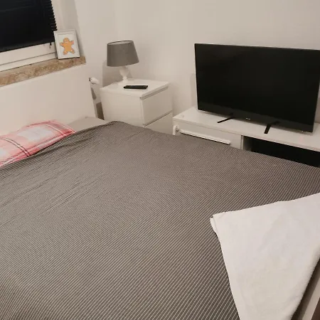 1 Kleines Mit 1 Bett Mönchengladbach
